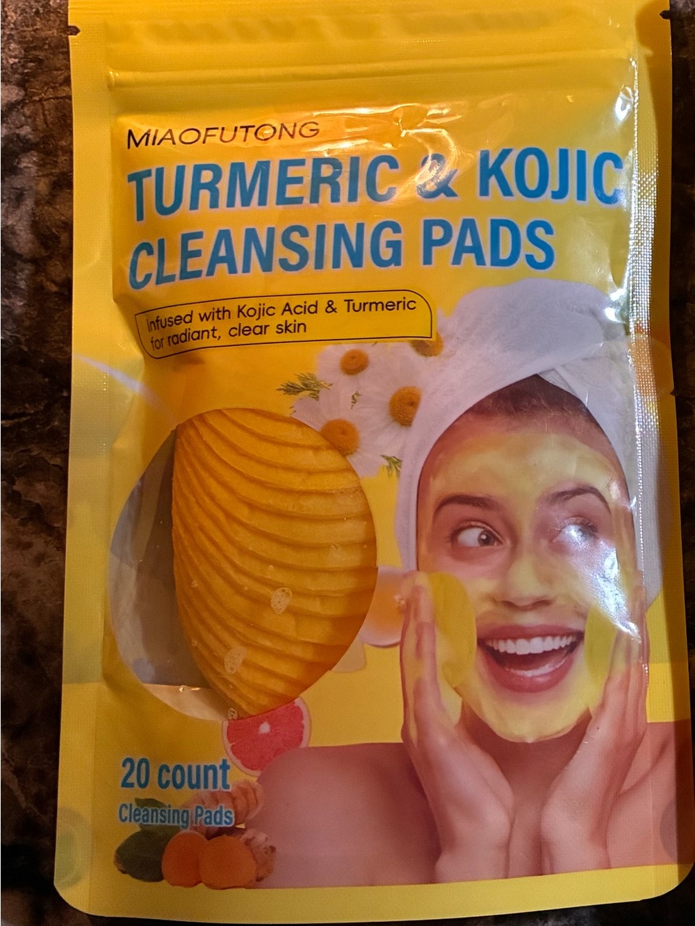 Miaofutong Turmeric & Kojic Cleansing Pads — Yellow Exfoliating Pads (20 Count)